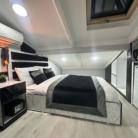 Taksim Larissa Hotel Suites Isztambul Kültér fotó