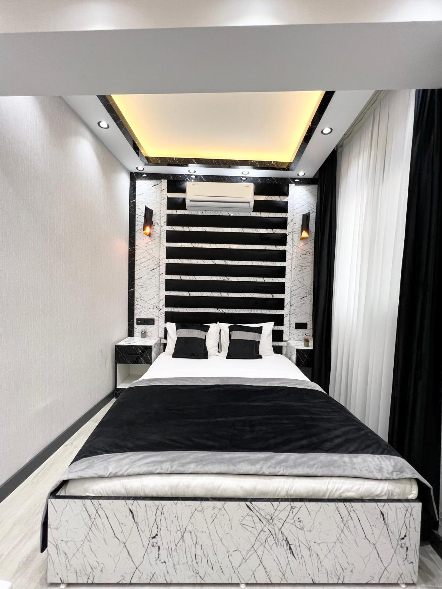Taksim Larissa Hotel Suites Isztambul Kültér fotó