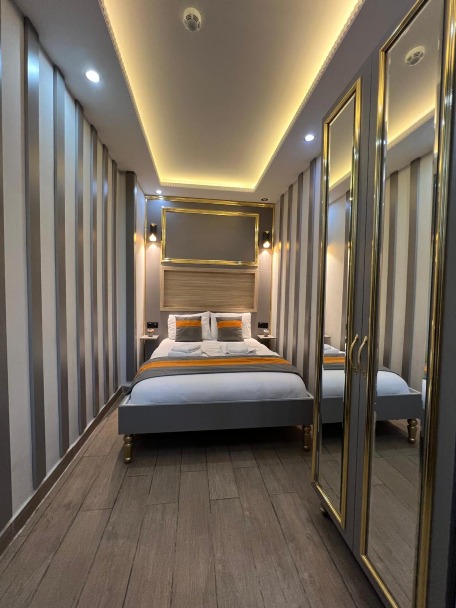 Taksim Larissa Hotel Suites Isztambul Kültér fotó