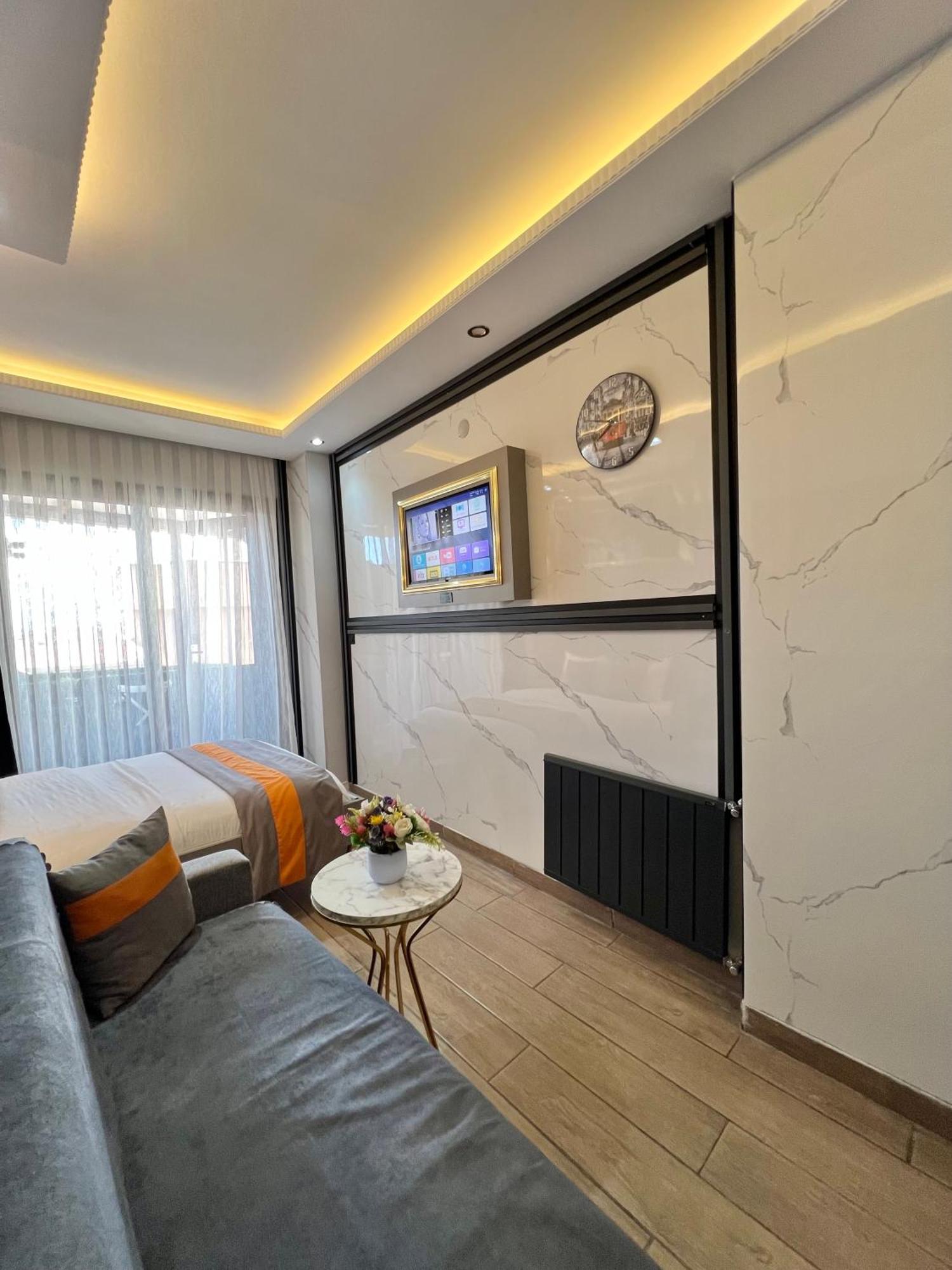 Taksim Larissa Hotel Suites Isztambul Kültér fotó