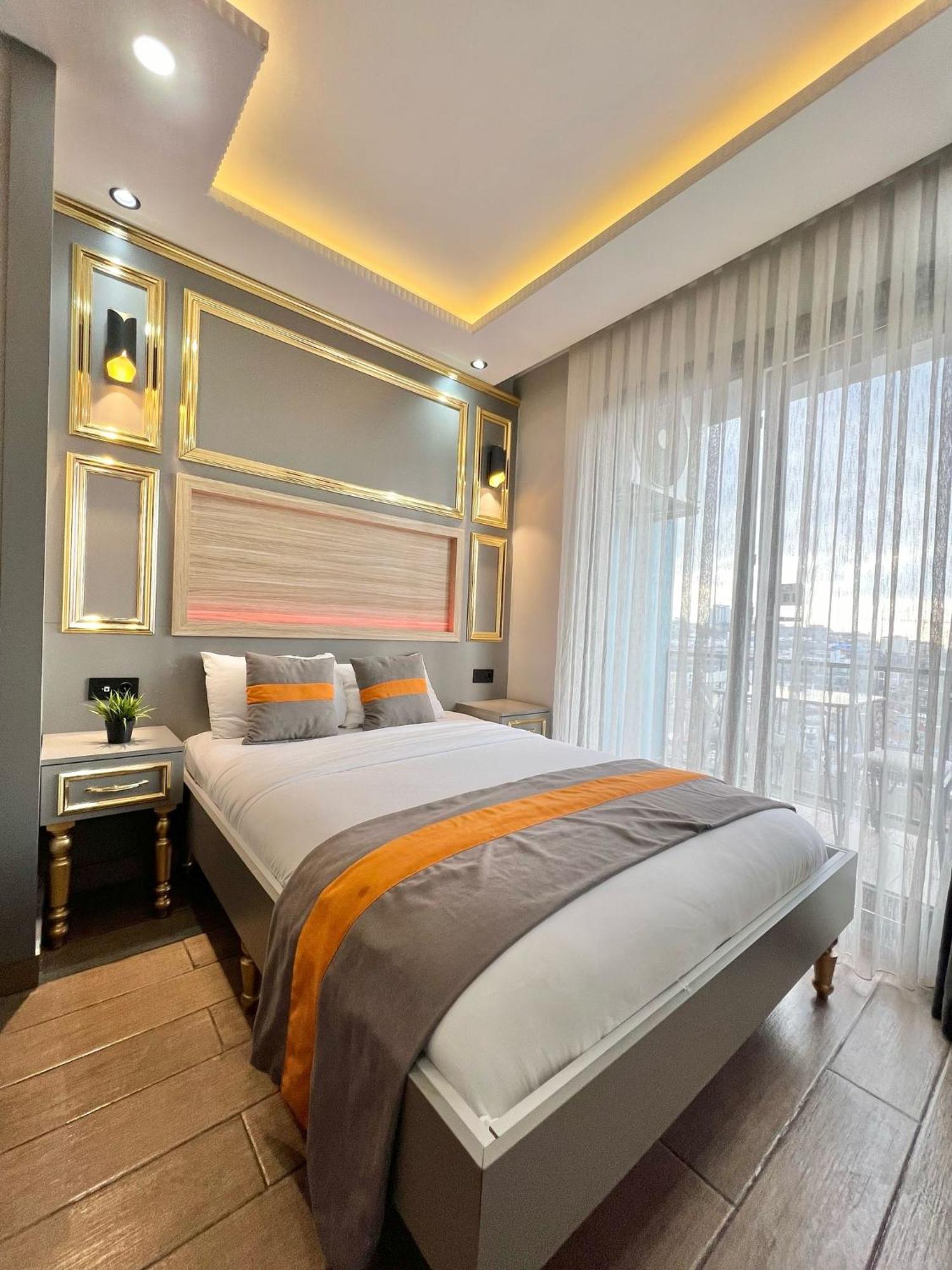 Taksim Larissa Hotel Suites Isztambul Kültér fotó