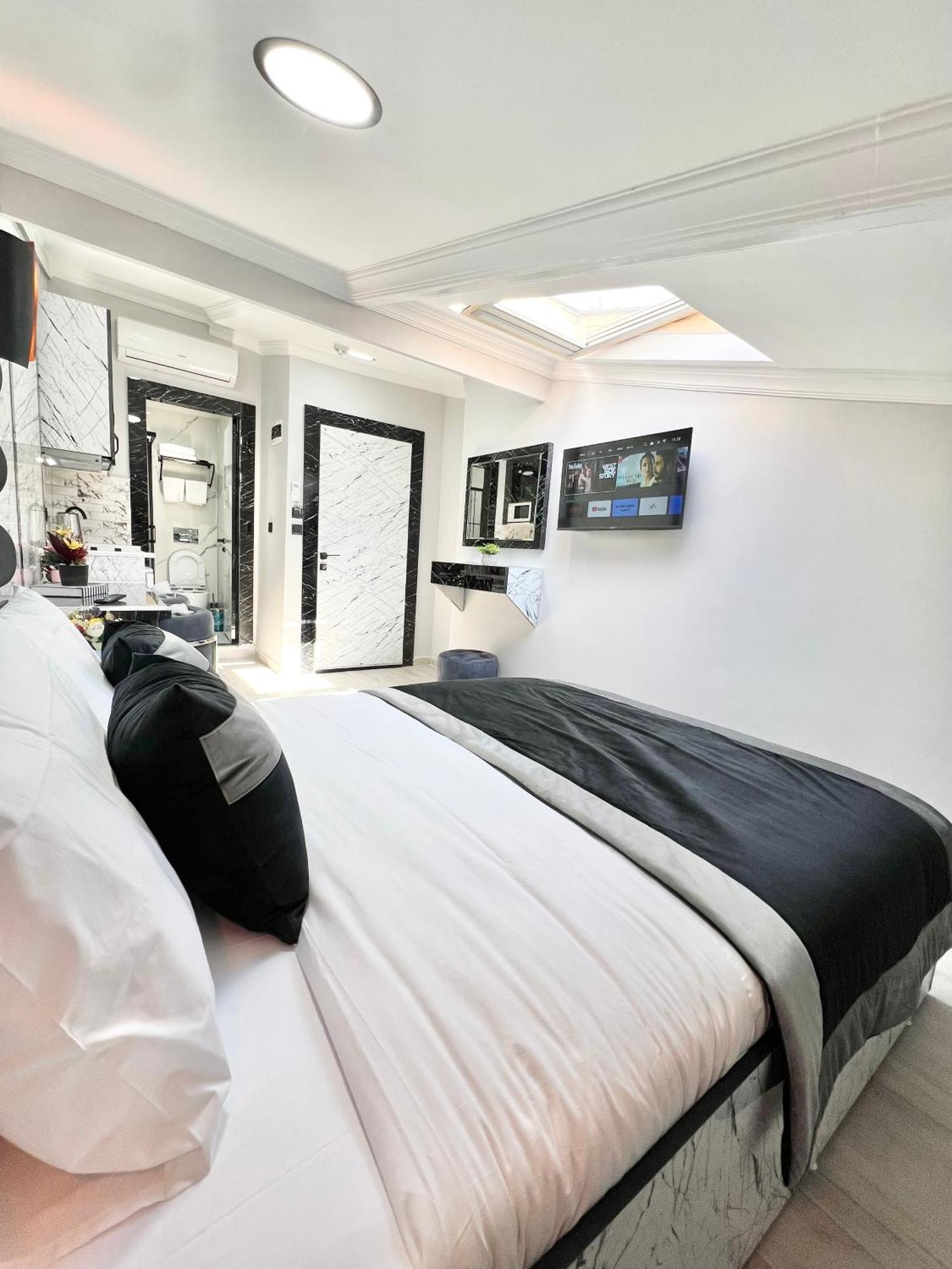 Taksim Larissa Hotel Suites Isztambul Kültér fotó
